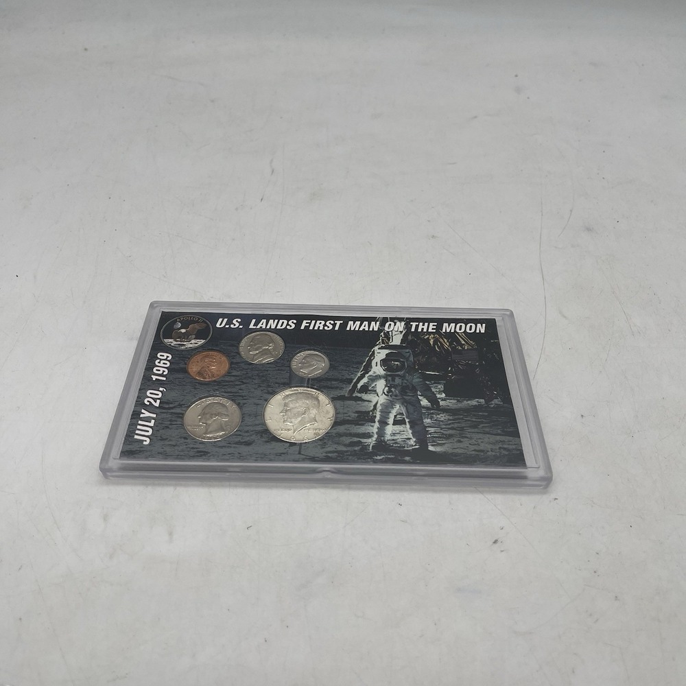 July 20,1969 Morgan Mint Set of Five Coins US Lands First Man On The Moon 1969